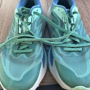 Women’s Alta Mesa 500 - trail running shoe size 9